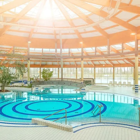 Ferienhaus Ferienhaus Kogge - Bade-&Saunawelt täglich inklusive *